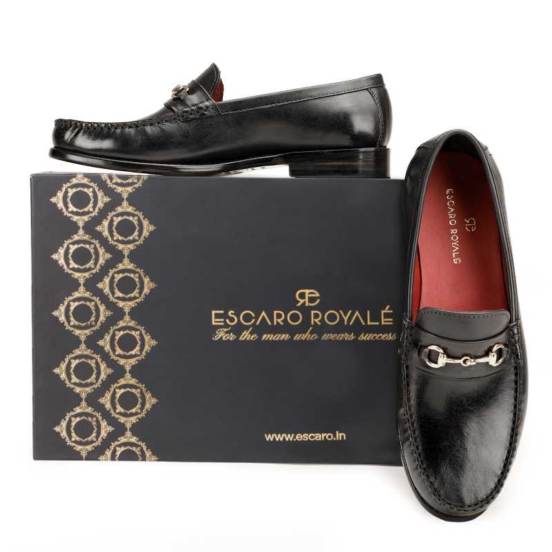 The Carlos Horsebit Loafer In Black