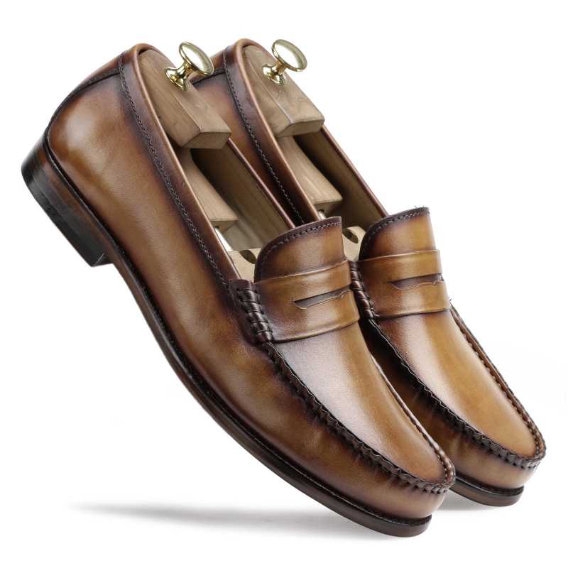 The Elinor Loafer In Tan