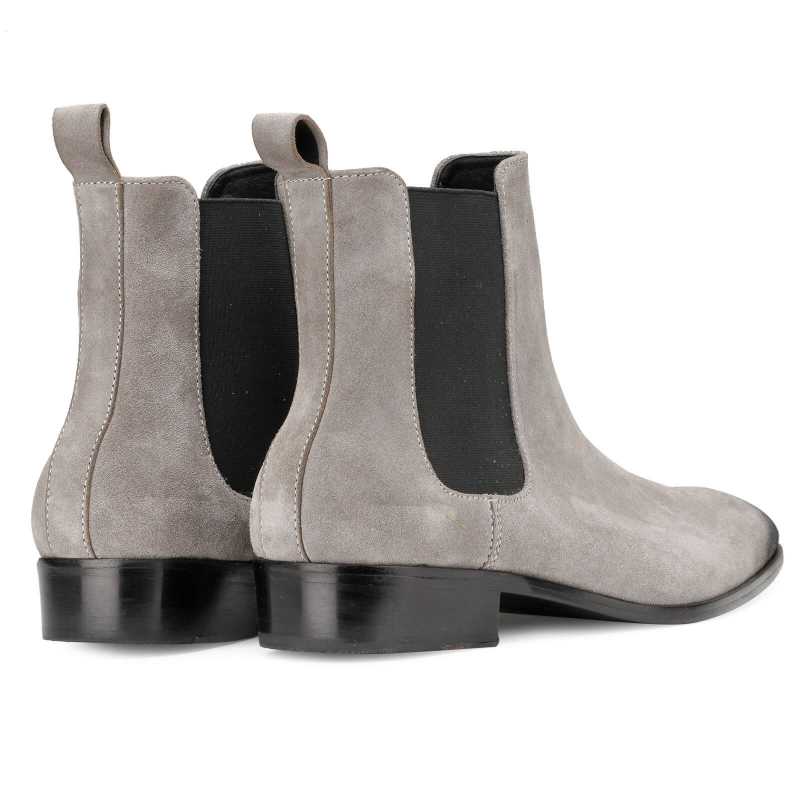 Iceman Chelsea Boots In Grey Suede