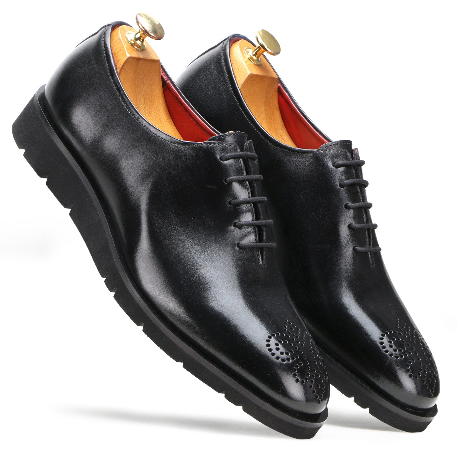 Medallon AirFlexLite Wholecut Oxfords in Black