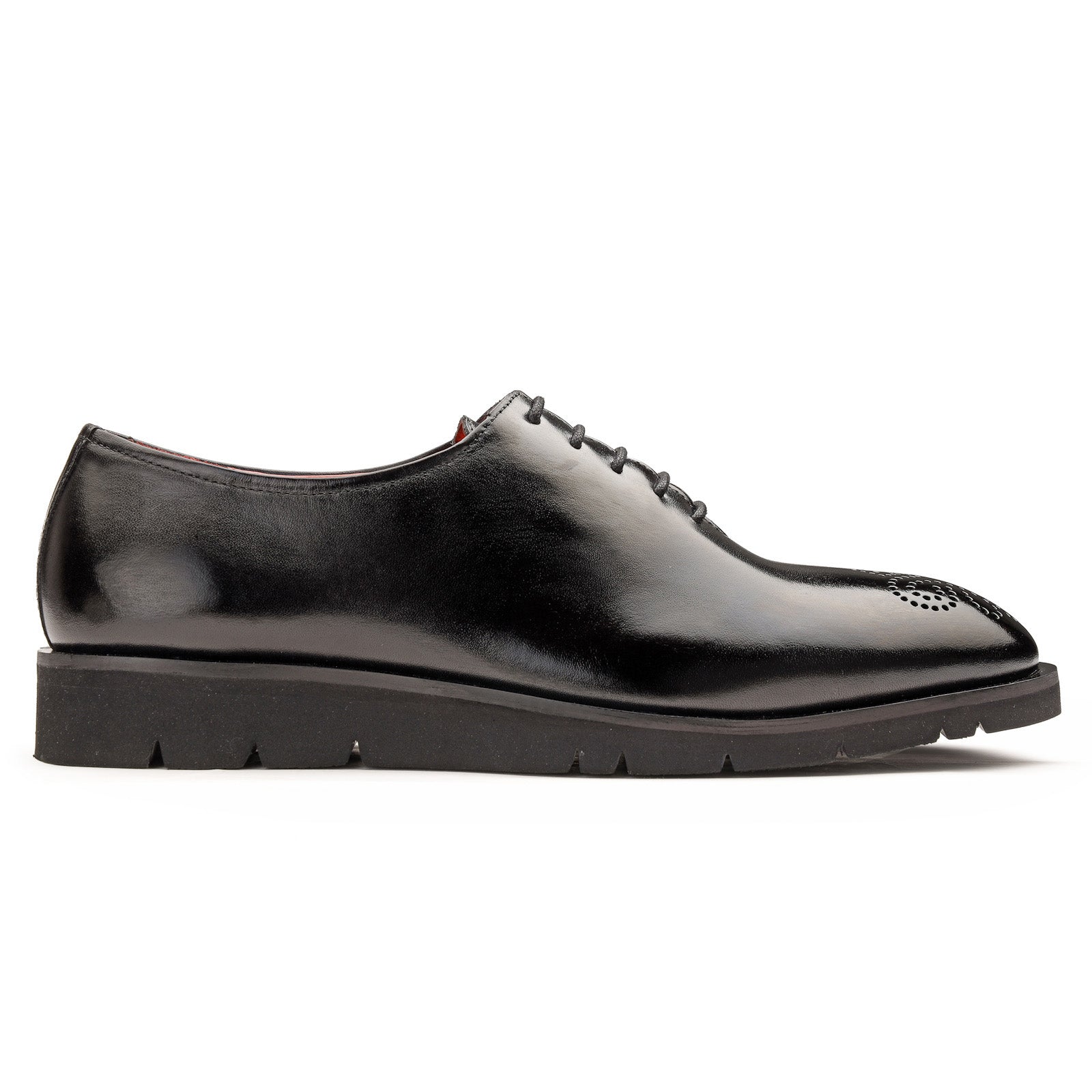 Medallon AirFlexLite Wholecut Oxfords in Black