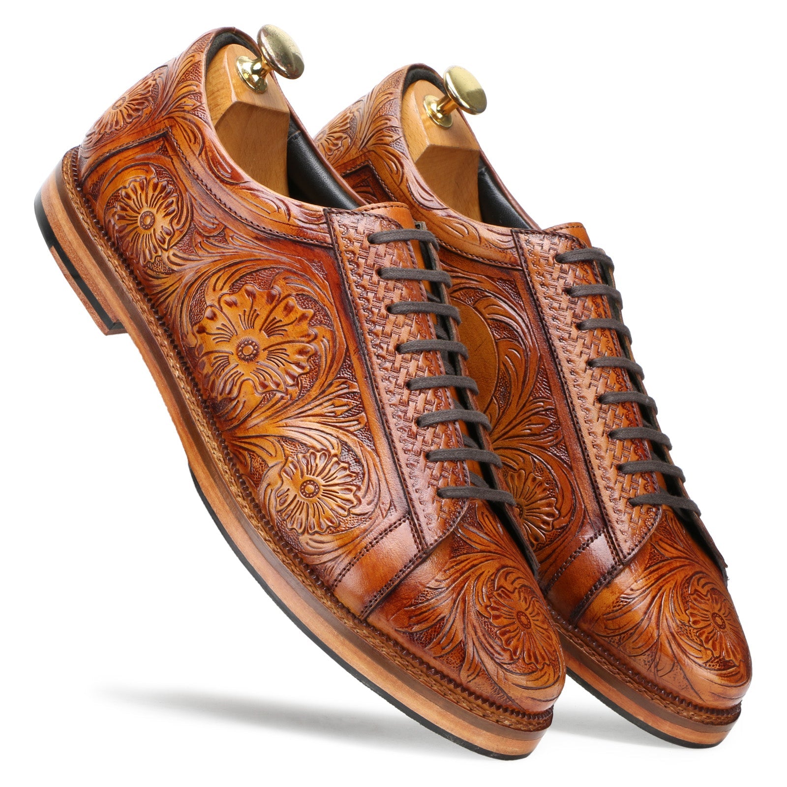 Strumento Handtooled Luxury Derby In Tan